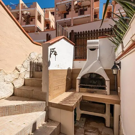 Holiday home Solemarevacanze Villasimius